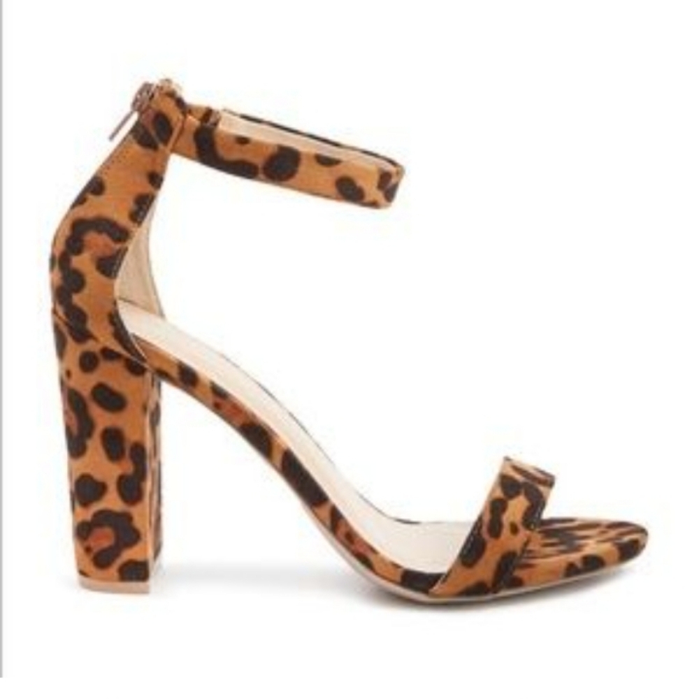 Wild Diva NWOT